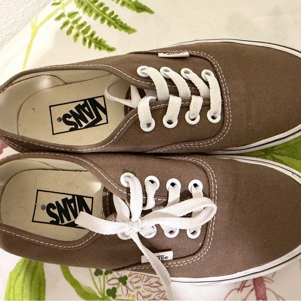 Vans forest green Canvas Sneakers with White Accents - Picture 2 of 5